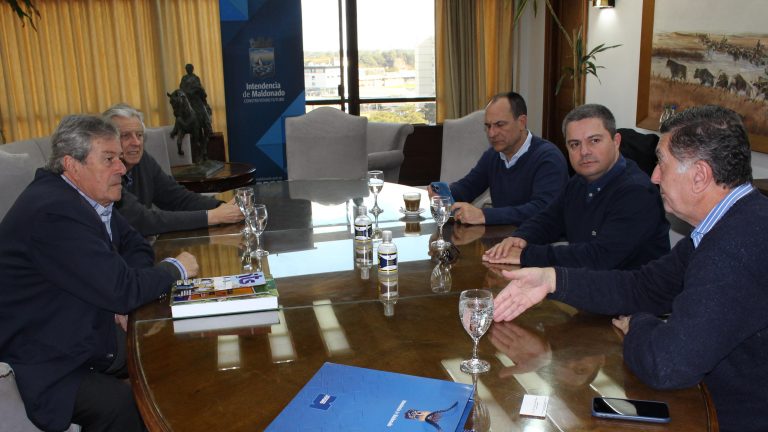 Maldonado y Florianopolis extienden lazos